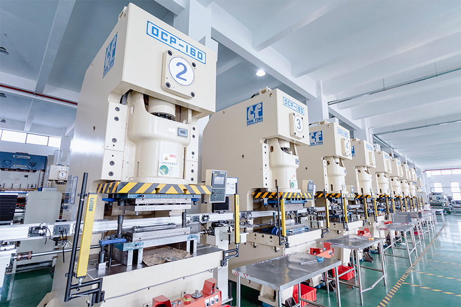 Attrezzature di fabbrica